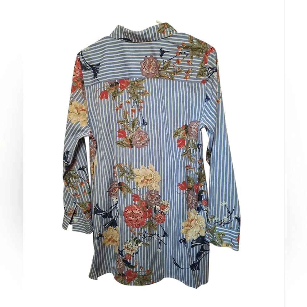 Chicos Button Down Long Sleeved Blouse No Iron Ladies 6 or Vanity 0.5 Floral - Picture 6 of 6